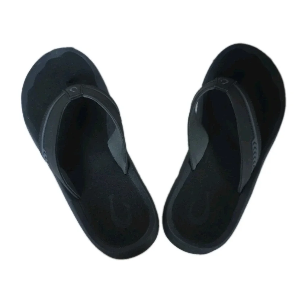 OluKai Akeu Mens Sandals Size 10 Black Beach Flip Flops